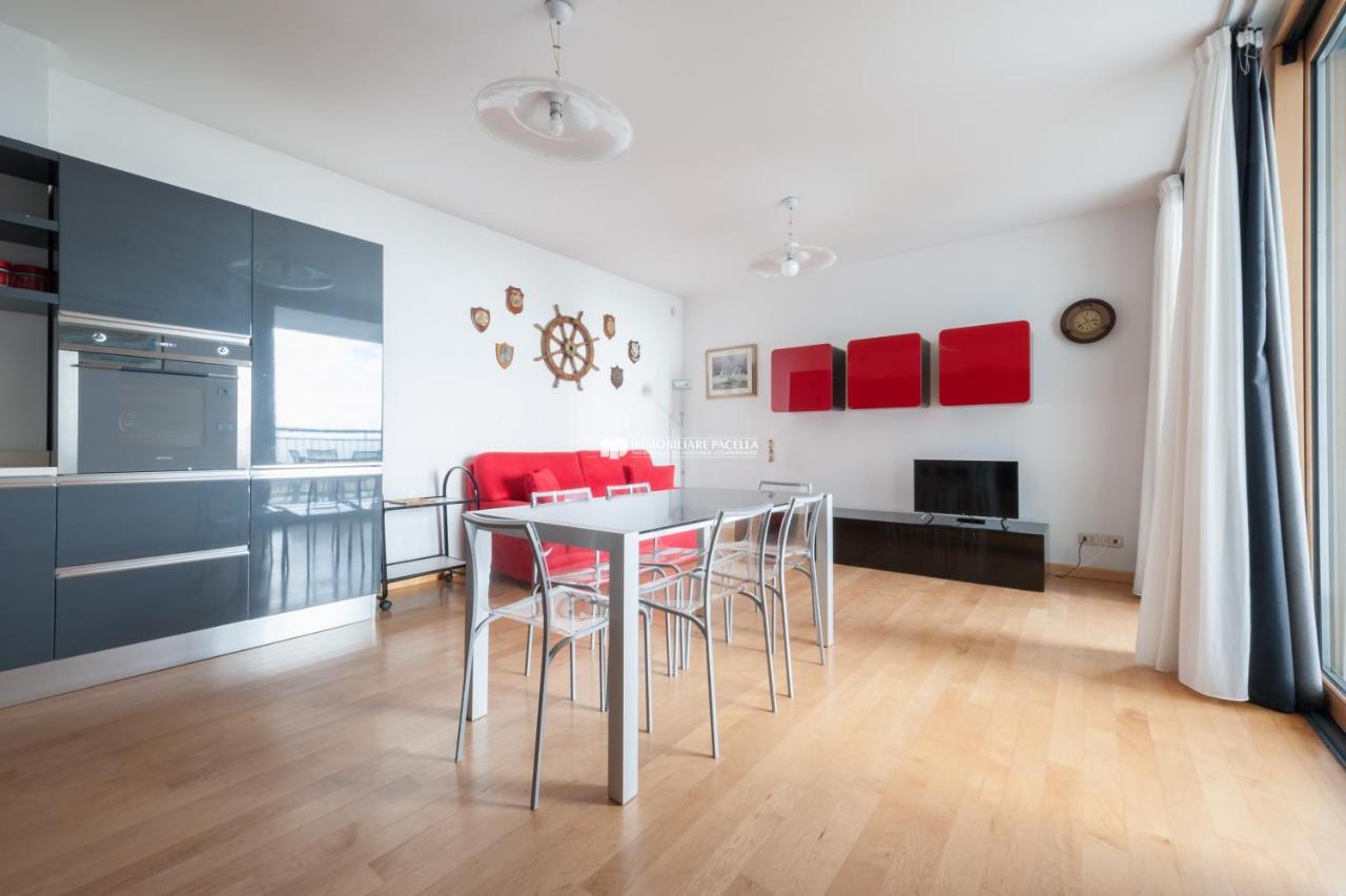 Residence Frontemar Immobiliare Pacella Τζεσόλο Λίντο Εξωτερικό φωτογραφία