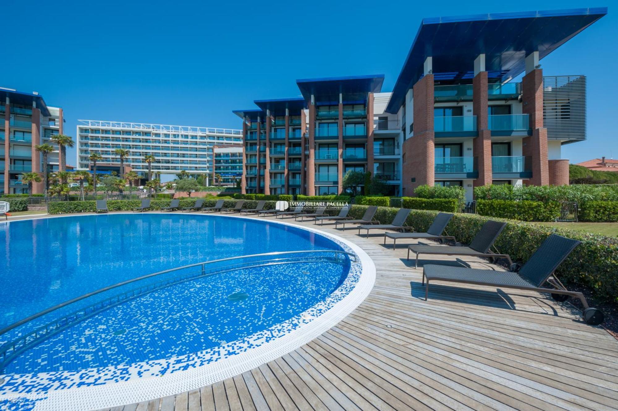 Residence Frontemar Immobiliare Pacella Τζεσόλο Λίντο Εξωτερικό φωτογραφία