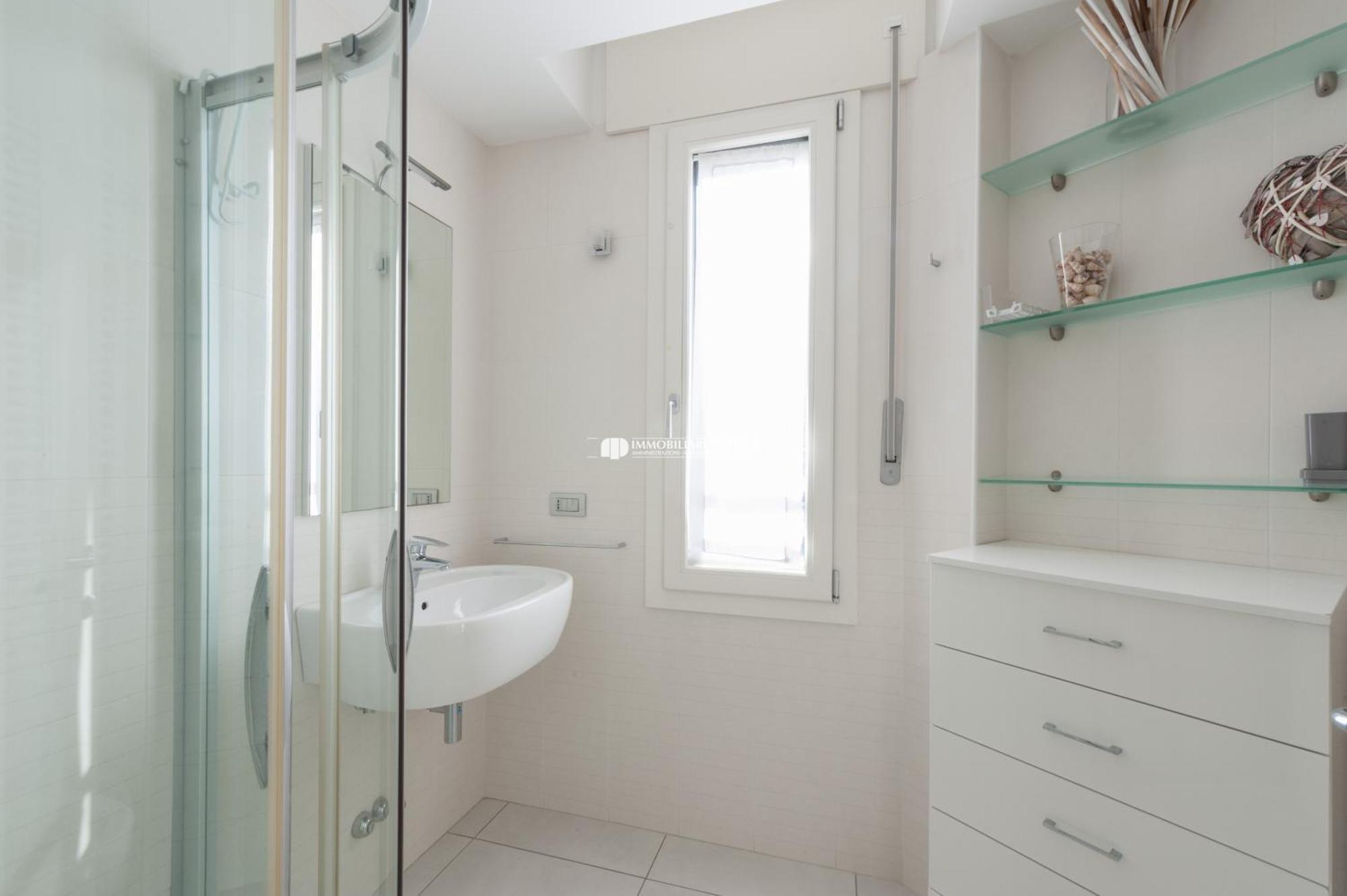 Residence Frontemar Immobiliare Pacella Τζεσόλο Λίντο Εξωτερικό φωτογραφία